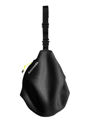 <span class="notranslate">UFO “SOLID BLACK” SHELL BAG</span>